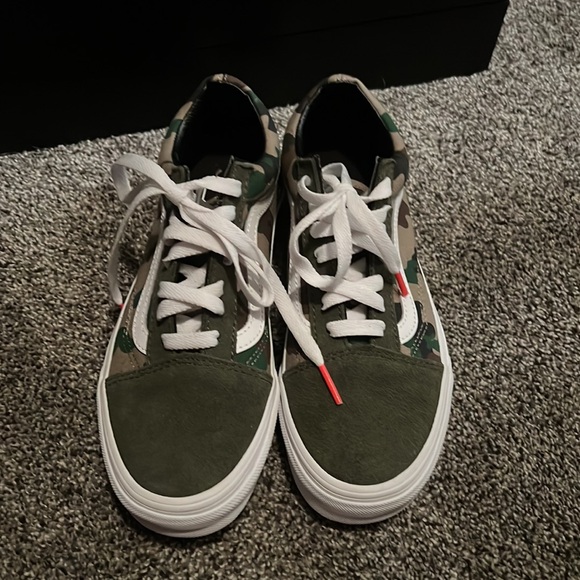 Camo vans - Picture 2 of 5